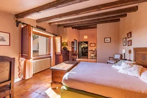 Private villa with pool and spa for groups - Image 4