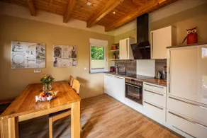 Holiday home on the wall - Image 3
