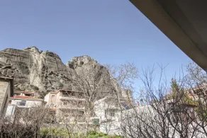 Del Sol #5 Meteora Luxurious Family Suites - Image 4