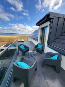 Robson Beach I Sauna, Jacuzzi - Image 3