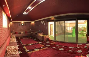 Modernistic Antique Stay - Image 4