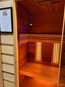 La suite, avec jacuzzi & sauna - Image 5
