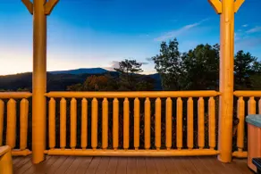Mtn Views, Hot Tub & Game Rm, Arcade, Sleeps 10 - Image 2