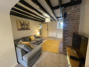 Delightful thatched cottage in beautiful sleepy Dorset village and countryside - Image 2