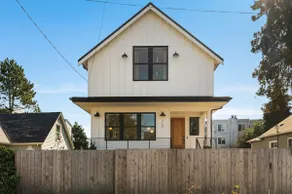 Spacious 6B4BA Close to Greenlake w/AC & Parking - Image 3