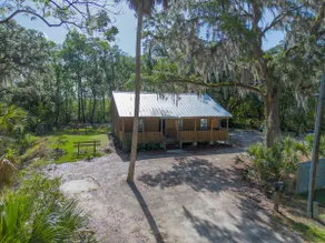 Beautiful House, On the River, Kayaks, Large Dock - Image 3