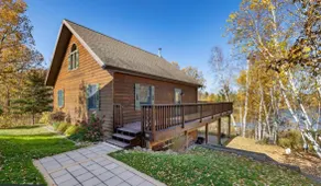 Gorgeous Lake View with Pontoon! - Image 2
