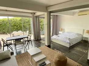 Air-conditioned cottage 10 m from La Péguière beach - Image 3