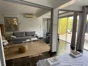 Air-conditioned cottage 10 m from La Péguière beach - Image 4