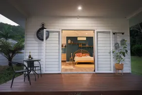 The Poolhaus Retreat - Peaceful Private Studio - Image 3