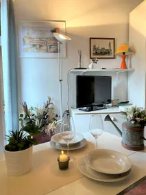 Romantic Nest Florence Studio - Image 5