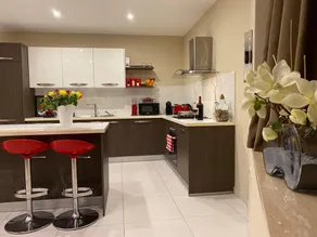 Super bright sea view apartment - Image 4