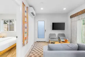 Bodhi's sweet suite - Micro Studio - 91Walkscore - Image 3