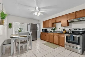 *NEW* Beautiful & Convenient! - Image 5