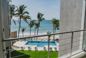 Pocitas Luxury Apartment on the Beach, First Row - Image 3