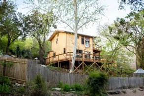 The Yellow Treehouse by the Lake - NO CLEANING FEES!!! - Image 5