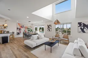 Bright Home with Hot Tub and Ocean View - Image 3