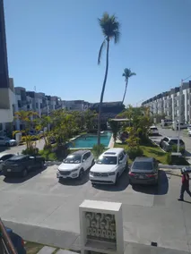Luxury apartment in Palmas del Sol - Image 3