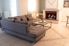 Fina's House - Image 2