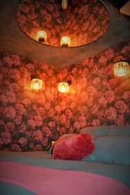 Love Room The Present Moment - Image 5