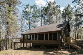 Cabin on the Kettle - Image 2
