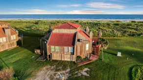 Matagorda Happy Place - Image 5