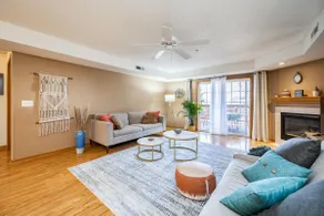 Cozy Westside 2bd/2bth Retreat - Image 3