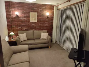 Delightful Cottage - Image 2