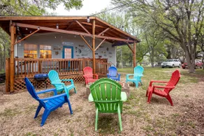 Lake Lovers Getaway - Image 2