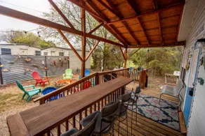 Lake Lovers Getaway - Image 5