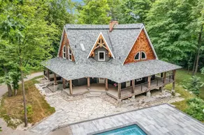 Luxury Chalet in the Woods w/ Pool & Hot Tub, Near Wasaga Beach & Blue Mountain! - Image 4