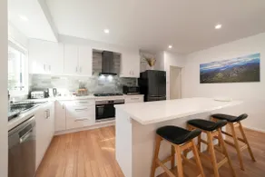 Three Acre Retreat - Image 4