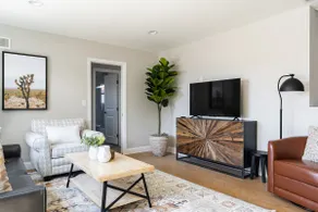 Relax and Recharge: Spacious 4 bd Getaway - Image 2