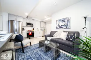 *NEW* Modern Suite King Bed! Netflix! Sleeps 4! - Image 5