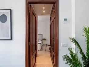Spacious 3 bedroom flat - Image 5