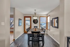 Entire 3-level, 3 BRM home w/King/Queen/Twin beds - Image 3