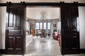 Luxury Meets History at the Iconic Barney House - Image 5