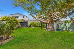 Gorgeous Getaway Toowoon Bay - Image 4