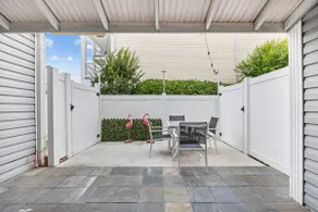 5 MIN WALK TO BEACH / PET FRIENDLY / KING BED-W&D IN UNIT / HI-SPEED WIFI - Image 5
