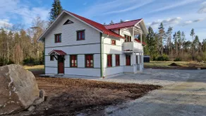 Country House - Image 4