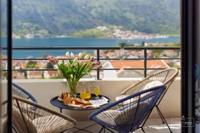 Condo Cattaro - Image 3