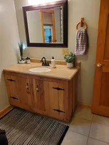 Creekside Cottage - Image 2
