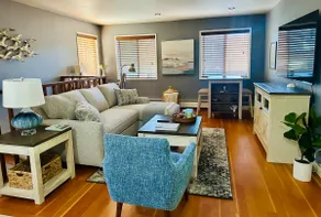 The Agate Passage Hideaway | Kayaks & Waterfront - Image 3