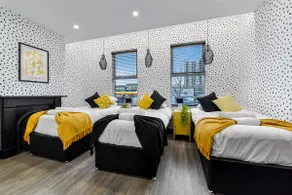 Bright & Colourful House - Best for a Large Groups - Image 2