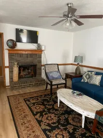 Cooperwell Cozy 2 Bedroom Duplex - Image 3