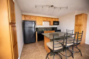 Condo #3 at Whiskey Bay Lodge - Image 3