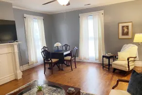 Apartment near RH Events Ctr & Winthrop Campus - Image 5