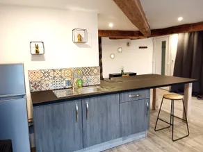 Peaceful apartment in the heart of an old manor - Image 5