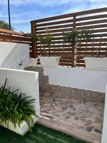 Beachfront house - Image 3