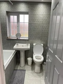2 bed house sleeps 4-5 - Image 2
